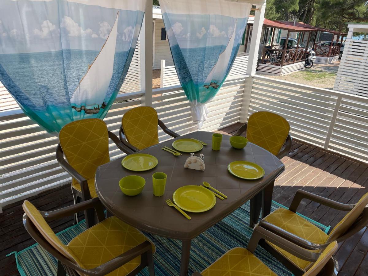 Dalmacia Mobile Homes And Caravans At The Beach Privlaka  Exterior photo