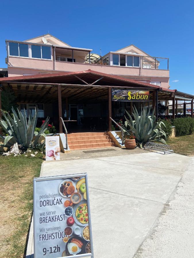 Dalmacia Mobile Homes And Caravans At The Beach Privlaka  Exterior photo